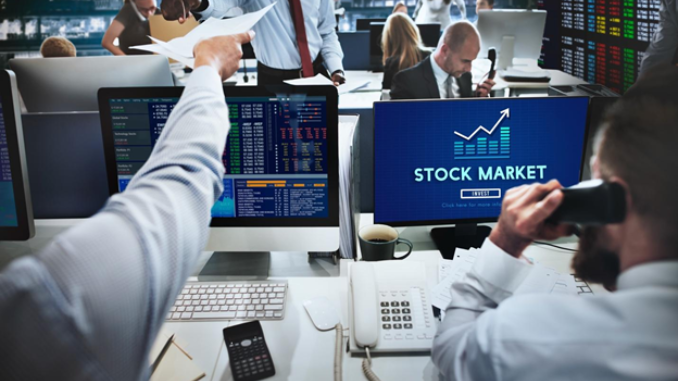 Fluktuatif Dalam Investasi Saham